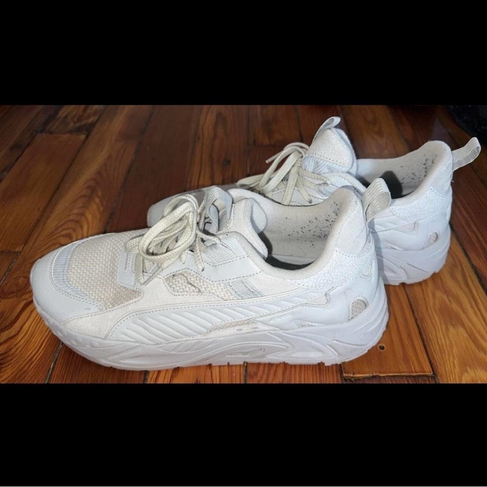 Puma Men's White Sneakers
